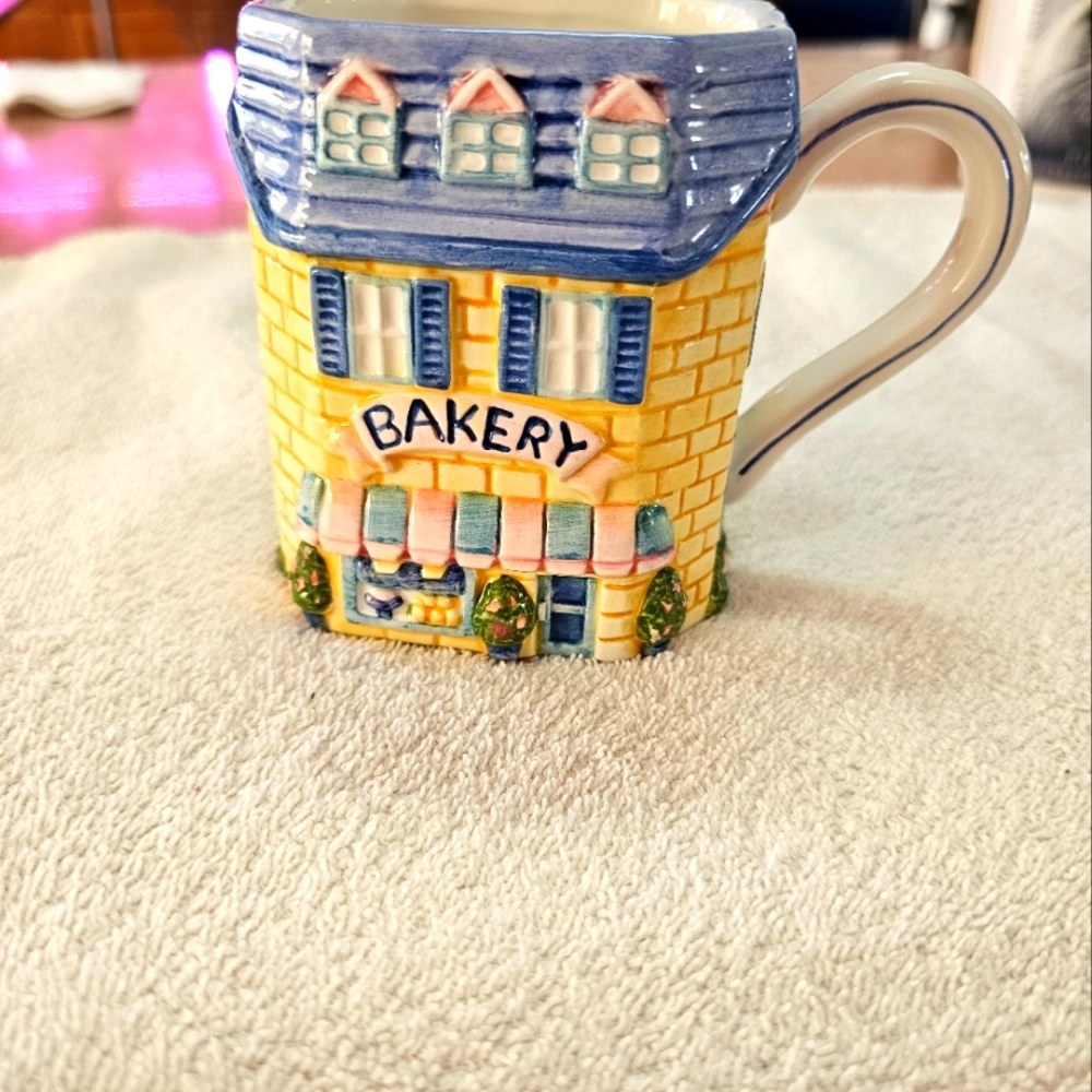 Vintage Avon House Mug